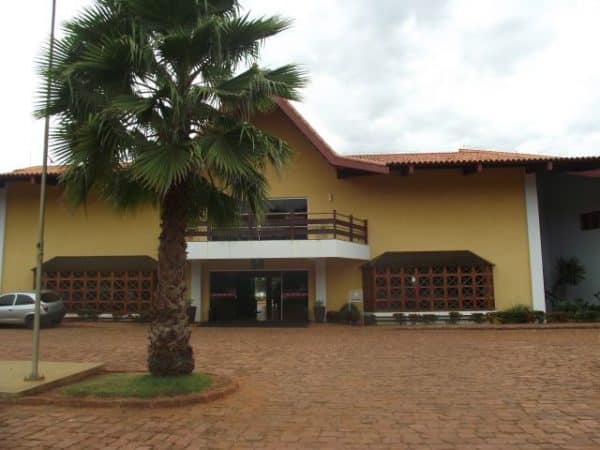 Frente do hotel