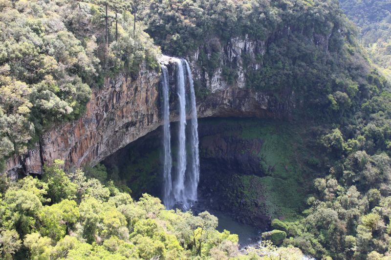 parque-da-ferradura-parque-do-caracol-gramado-canela