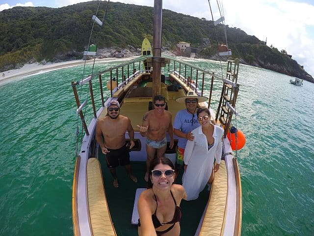 passeio de barco em Arraial do Cabo