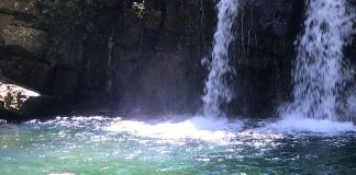 Cachoeira do Bonito em São João d’ Aliança