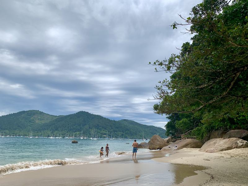 as 05 melhores praias de Ubatuba