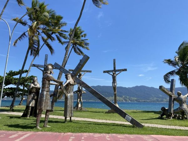 melhores praias em Ilhabela